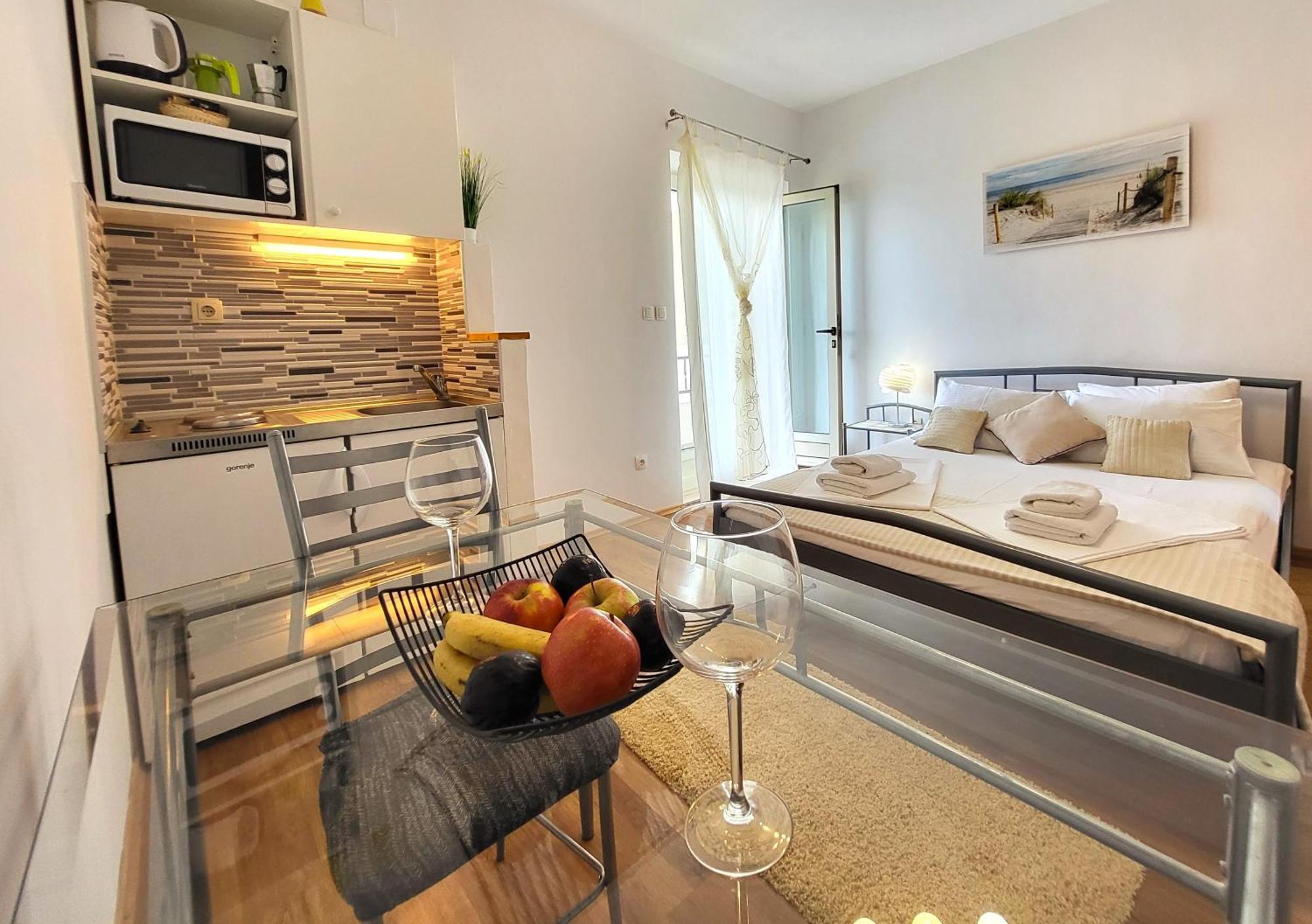 Apartments Vrisnik Jelsa  Luaran gambar