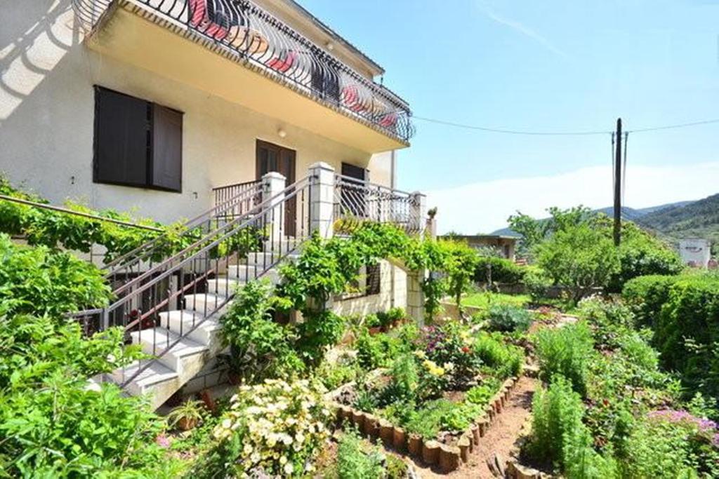 Apartments Vrisnik Jelsa  Luaran gambar